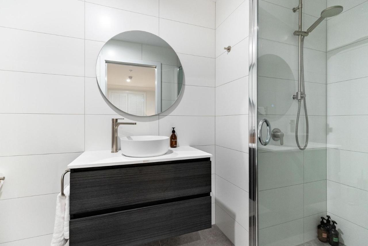 Beacon Lakeside Luxury 908 - 3 Bedroom Queenstown Kültér fotó